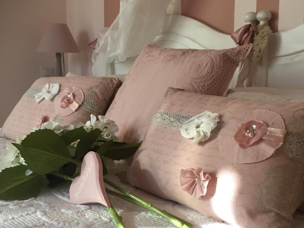 B&B La Casa di Pamela Casciago Bagian luar foto