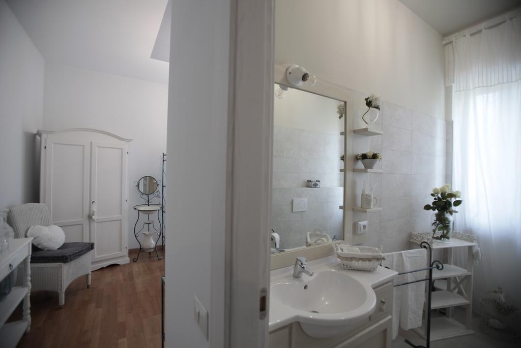 B&B La Casa di Pamela Casciago Bagian luar foto