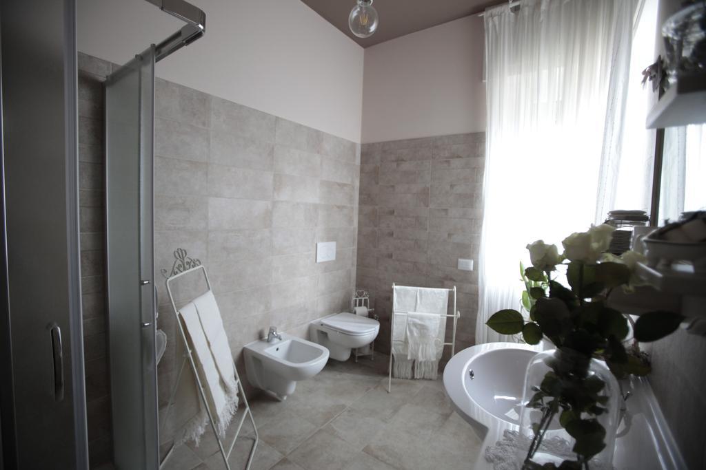 B&B La Casa di Pamela Casciago Bagian luar foto